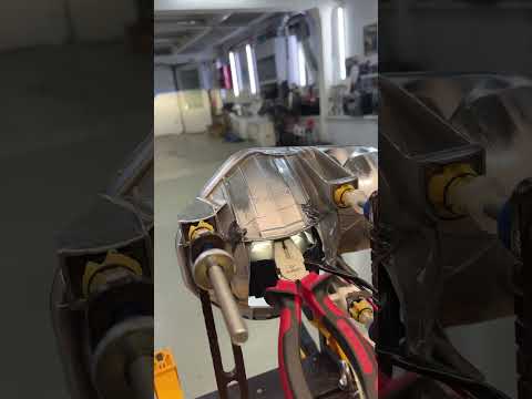 Видео: Subaru Forester SJ установка светодиодных линз Technik Division 3" 4300K