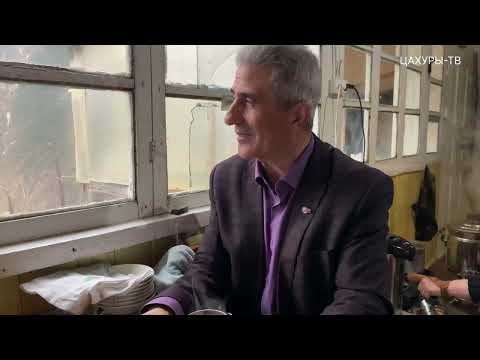 Видео: Высогорном селении Цахурском селении Муслах . Разговоры за чаем!