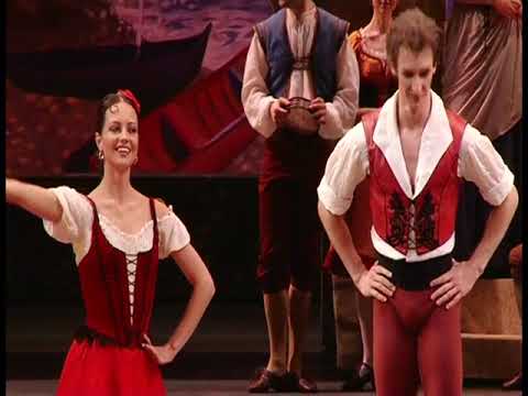 Видео: Нина Капцова в роли Китри в сценах из балета "Дон Кихот".