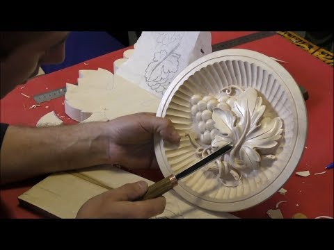 Видео: Роман Дацко - листья винограда. Резьба по дереву, урок от Романа Дацко