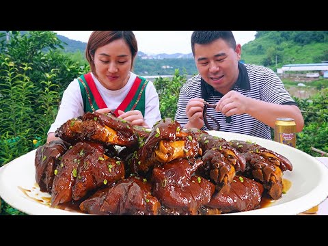 Видео: [Коллекция] Тушеный большой локти с острым сомом! Окуните в большое мясо, полное красного масла и п