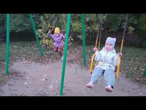 Видео: Дочка с подружкой/Первые написанные буквы/Анна Калашникова и Анита Цой в ГУМЕ / Муж в командировке 