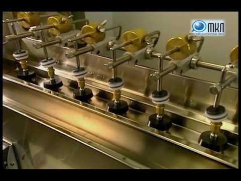 Видео: Как делают контактные линзы