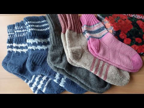 Видео: Носки спицами. Пятка без дырок.