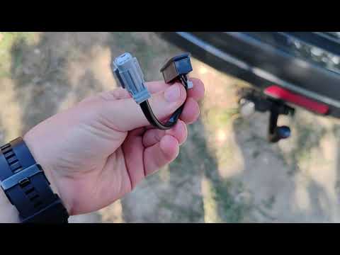 Видео: Nissan Qashqai j10 замена кнопки багажника