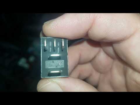 Видео: Проблемы с кондиционером в Lincoln Town Car. Как провести самодиагностику кондиционера.