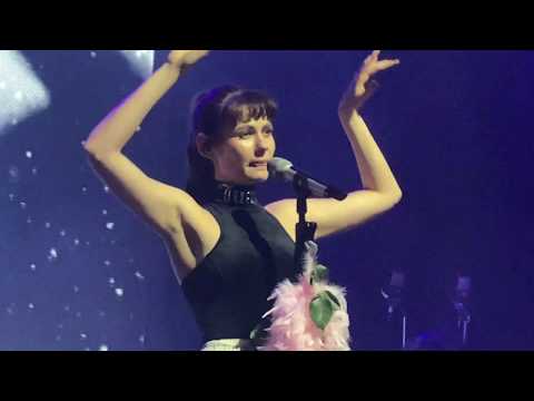 Видео: ЛУНА - Мальчик, ты снег ; Москва ( live 14.02.2020 1930 Moscow)