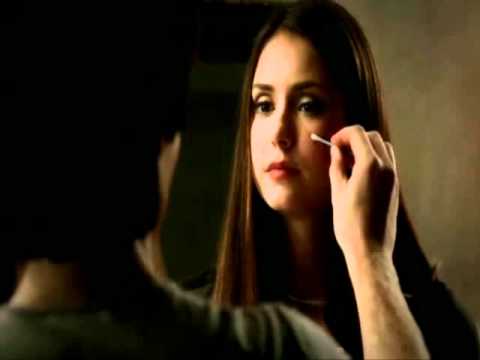 Видео: дневники вампира 3.06 Дэймон и Елена, любимые моменты.wmv