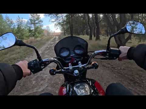 Видео: Тест драйв 2 Bajaj Boxer BM 150 місто, катка по асфальту, Boxer може, не сумнівайся!