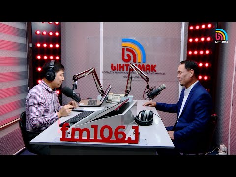 Видео: Эксклюзив! Бахадыр Карабаев орусча кандай ырдады деп ойлойсуз? Кайсы ырына клип тартырып журот?