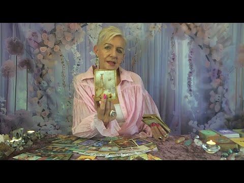 Видео: Гороскоп на выходные 11 августа 2025 г. История не перепишется… Впереди — более богатое будущее