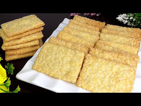 Видео: Они такие СЛОЕНЫЕ И ХРУСТЯЩИЕ! 😋 За 10 минут, Без яиц, без молока, мало ингредиентов!