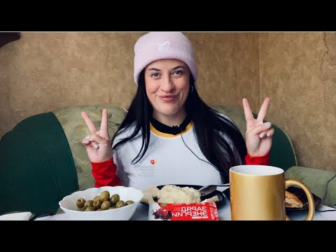 Видео: МУКБАНГ ПШЕННАЯ КАША/ ОЛИВКИ С ЛИМИНОМ/ ФИТНЕС БАТОНЧИК/ПИЦЦА #asmr #breakfast #mukbang