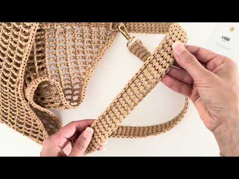 Видео: Простой и прочный урок по вязанию крючком ремешка для сумки из рафии — идеально для начинающих!