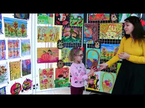 Видео: Осіння виставка у Палаці