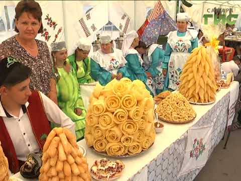 Видео: В парке Гагарина отпраздновали татарский праздник Сабантуй