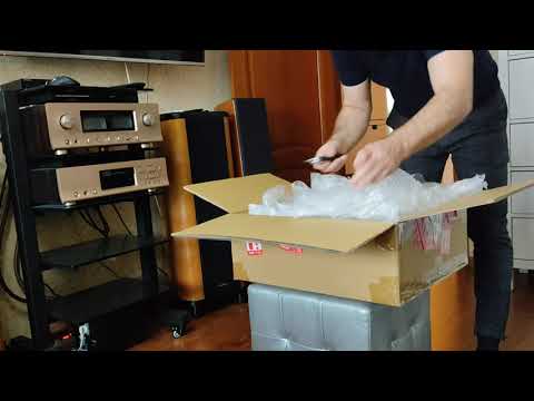 Видео: Распаковка предусилителя Accuphase C11