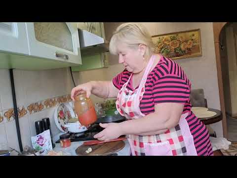 Видео: Экономное меню . Борщ с кислой капусты. Подлива для любых гарниров