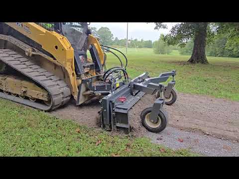 Видео: Нет нового гравия! Гравийная подъездная дорога с ограниченным бюджетом? Мы отказались от карьера!...