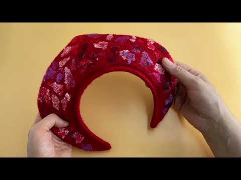 Видео: Кокошник на ободке из шерсти мериноса ( обзор изделия)