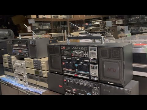 Видео: vintagemoscow  panasonic (три поросенка)