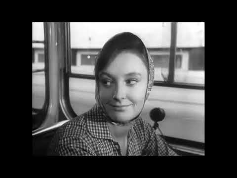 Видео: Владимир Трошин. "За тобою вслед" (Улицы ждут пустые).  Песня из к/ф «Первый троллейбус» (1963).