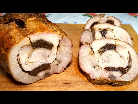 Видео: Сочная Буженина из Индейки с Черносливом! Мясной Рулет!