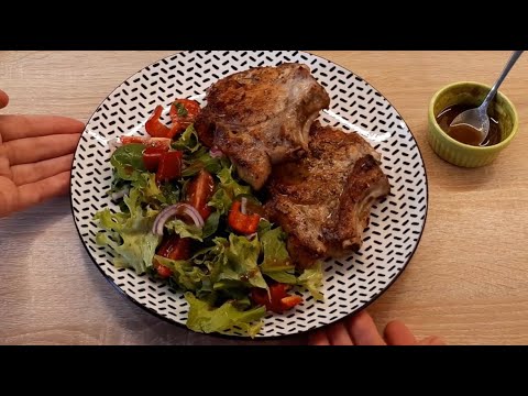 Видео: СТЕЙКИ зі СВИНИНИ на пательні.🥩🥩Найшвидший спосіб приготування м'яса.