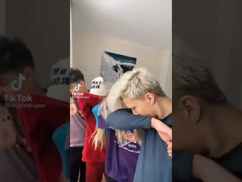 Видео: Саша Айс и Софа Купер😍Дима SKD и Вася🥳 в тик ток😃