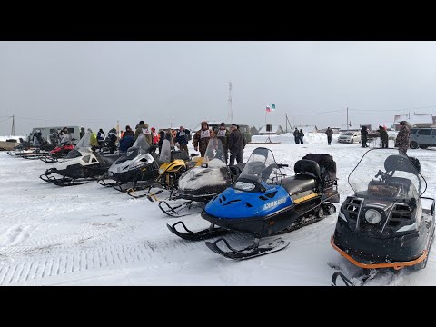 Видео: Поехали на гонки на снегоходах. Будет шумно и весело, Помоздино встречай! 1/3 серия.