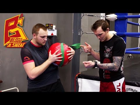 Видео: Упражнения на увеличение силы удара - тренировка удара