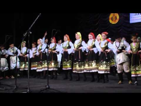 Видео: Детско-юношески фолклорен ансамбъл - Бобов дол