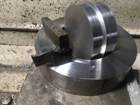 Видео: Сварной резец для глубокого лабиринта. #токарка #токарныеработы