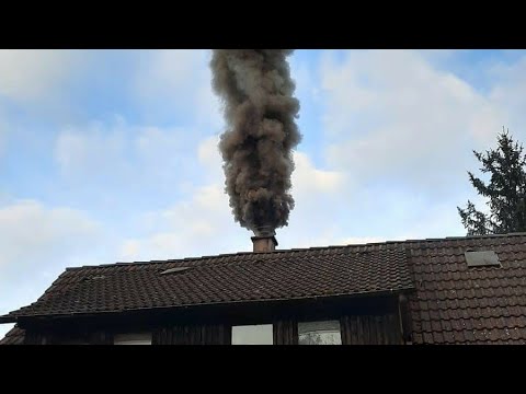 Видео: Дымоход на помойку. Неправильный монтаж дымохода. Трубочист Alex. Семья Трубочистов