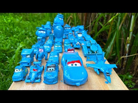 Видео: Уберите грязные мини-машинки и колонны машин Disney Pixar! Играйте в саду!