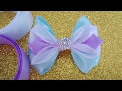 Видео: Ribbon bow. Бантик из лент.