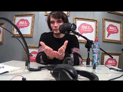 Видео: «Большой Ежедневник» - Джонни Гринвуд и Роберт Эймс