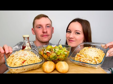 Видео: МУКБАНГ ПАСТА из ТИК ТОК летний САЛАТ ответы на вопросы MUKBANG TIK TOK PASTA summer SALAD