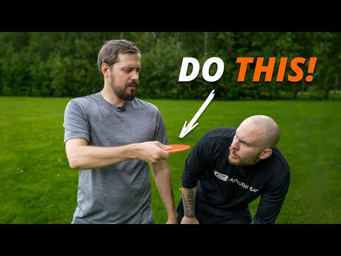 Видео: Как бросать дальше с помощью POWER POCKET! | Основы диск-гольфа