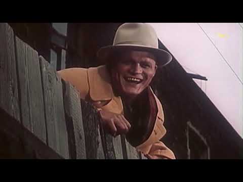 Видео: Комсомольская песня / Комсомольцы-добровольцы