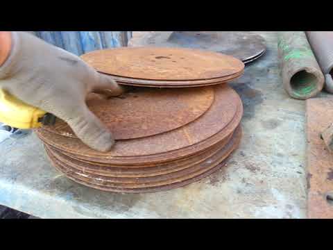 Видео: Запчастини до свердлильного станка, диски до сошника, метизи ,лещата, затискачи, насос та ще.