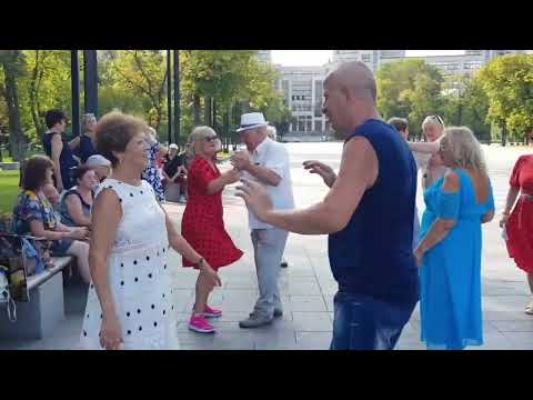 Видео: СЕГОДНЯ 27 июля 2024 г.А СЕГОДНЯ ЗАЖИГАЮТ ВСЕ !!!#kharkiv #retrodancing