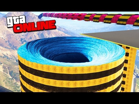 Видео: ЗАСОСАЛО ВОДОВОРОТОМ В ОГРОМНЕЙШУЮ СЛИВНУЮ ТРУБУ В GTA 5 ONLINE