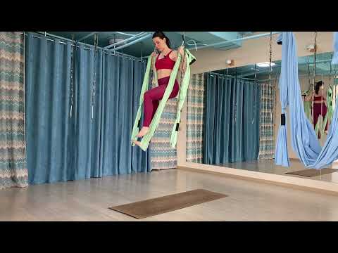 Видео: Связка в гамаке / Разбор элемента Воин 3 стоя в гамаке #flyyoga #йогавгамаках #флаййога #aeroyoga