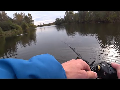 Видео: ЩУКА на ДЖЕРКИ, на ВОДОХРАНИЛИЩЕ!!!