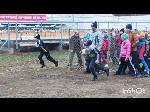 Видео: Булату 11лет и он любит быстро бегать 🏃‍♀️ и выигрывать в эстафетах на биатлоне