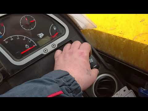 Видео: Обзор телескопического погрузчика JCB 531-70