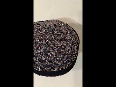 Видео: Кокошник 4. Головной убор зимний