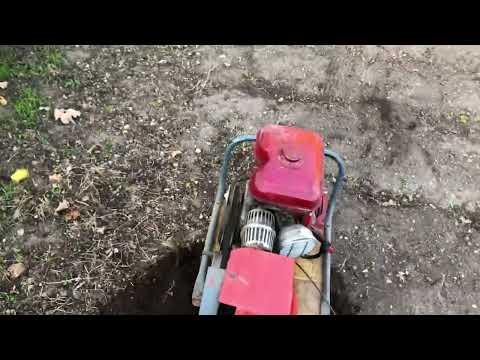 Видео: Есенно фрезоване в градината.