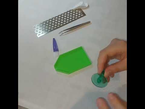 Видео: Алмазная мозаика. Бесполезные инструменты для алмазной мозаики. Мой топ.